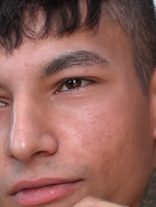 INTERVIEW & SOLO: Miguel Rivas