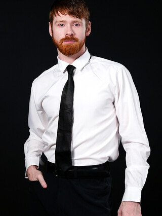 Cock-Worshipping Elders Please the Ginger President in Raw Threesome